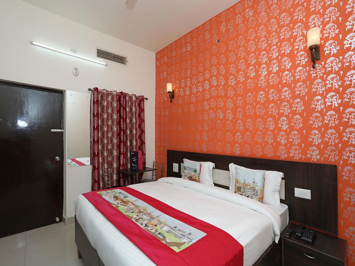 Oyo 11041 Hotel Taj Ansh Agra  Ngoại thất bức ảnh